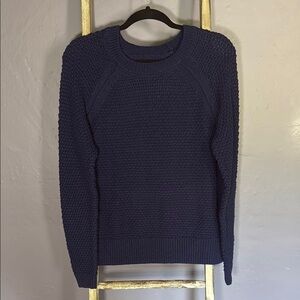 GAP Navy Textured Crewneck Sweater